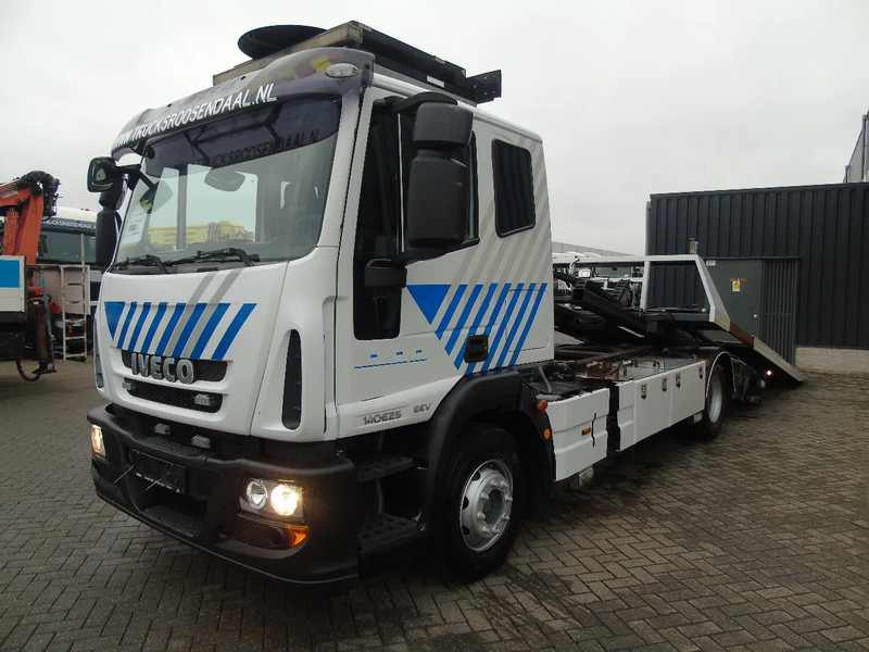 Iveco Eurocargo 140E25 + FULL SYSTEM + TOWING - 자동 운반 장치 트럭 : 사진 2 Iveco Eurocargo 140E25 + FULL SYSTEM + TOWING - 자동 운반 장치 트럭 : 사진 2
