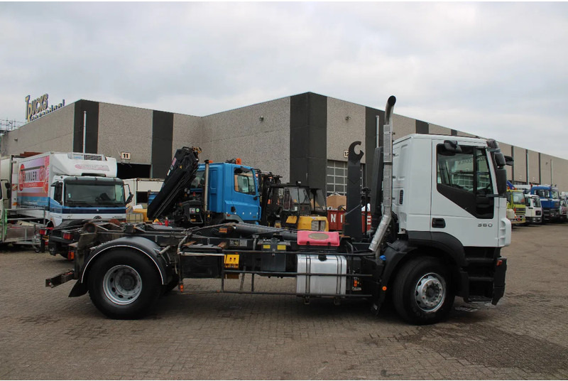 Iveco Stralis 360 + HOOKSYSTEM - 후크 리프트 트럭 : 사진 5 Iveco Stralis 360 + HOOKSYSTEM - 후크 리프트 트럭 : 사진 5