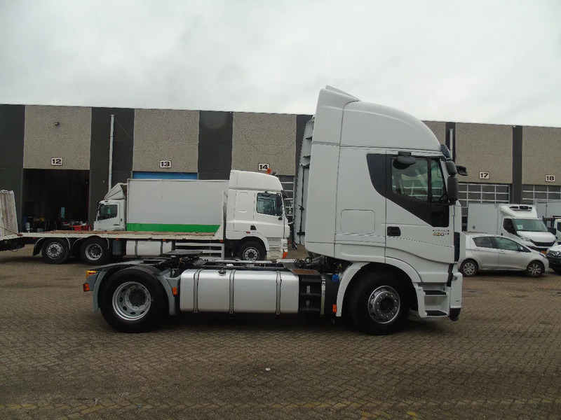 Iveco Stralis 420 + euro 6 - 트랙터 유닛 : 사진 3 Iveco Stralis 420 + euro 6 - 트랙터 유닛 : 사진 3