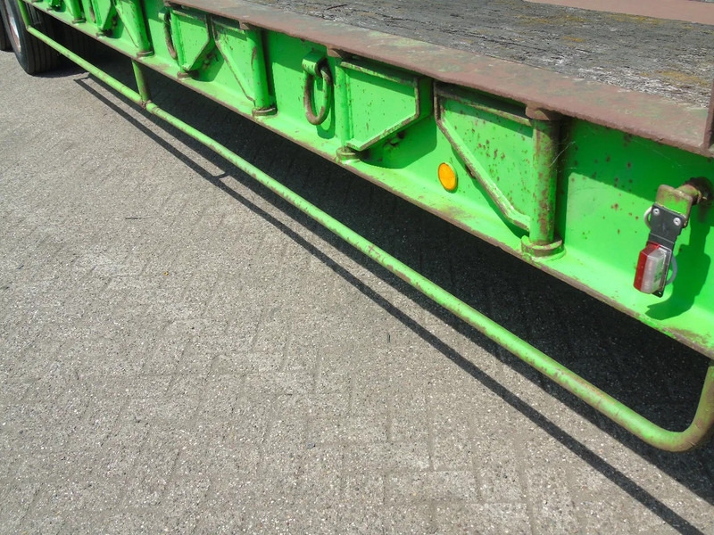 Kaiser 2X AXLE + RAMPS COMPLETE - 자동 운반 장치 세미 트레일러 : 사진 5 Kaiser 2X AXLE + RAMPS COMPLETE - 자동 운반 장치 세미 트레일러 : 사진 5