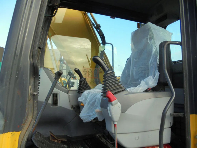 Komatsu PC180LC7K Galeo + Bucket + Hamer functie - 크롤러 굴삭기 : 사진 4 Komatsu PC180LC7K Galeo + Bucket + Hamer functie - 크롤러 굴삭기 : 사진 4