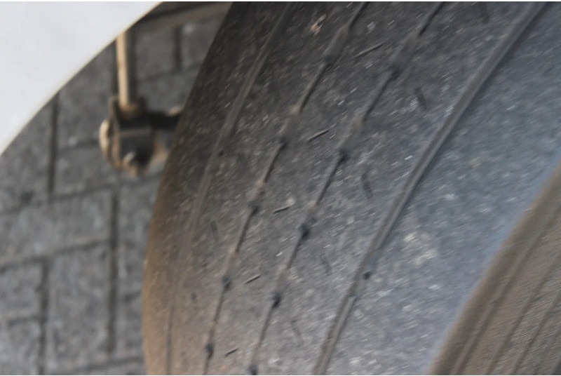 냉동탑차 MAN TGM 18.280 + EURO 4 + LIFT + 18T : 사진 19 냉동탑차 MAN TGM 18.280 + EURO 4 + LIFT + 18T : 사진 19