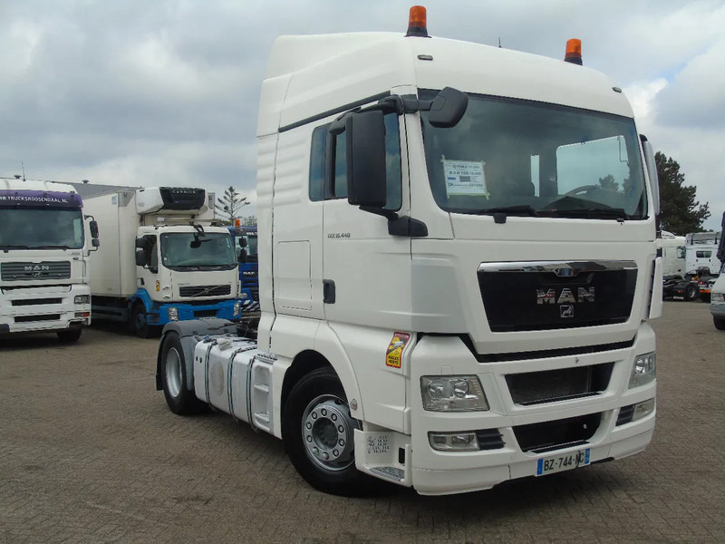 MAN TGX 18.440 + EURO 5!! 3X IN STOCK - 트랙터 유닛 : 사진 3 MAN TGX 18.440 + EURO 5!! 3X IN STOCK - 트랙터 유닛 : 사진 3