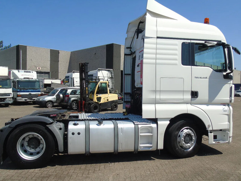 MAN TGX 18.440 + EURO 5 + SPOILER - 트랙터 유닛 : 사진 4 MAN TGX 18.440 + EURO 5 + SPOILER - 트랙터 유닛 : 사진 4