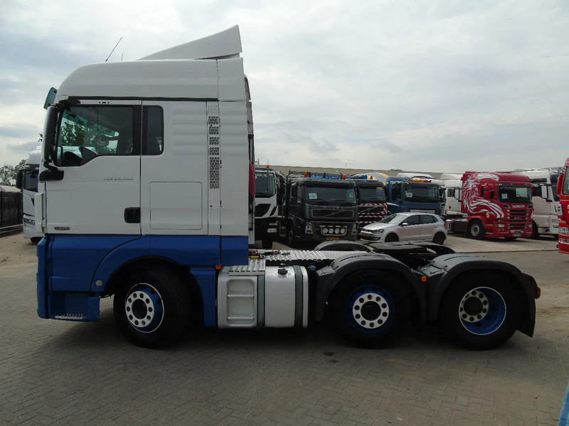 MAN TGX 18.440 + EURO 6 + 6X2 - 트랙터 유닛 : 사진 4 MAN TGX 18.440 + EURO 6 + 6X2 - 트랙터 유닛 : 사진 4
