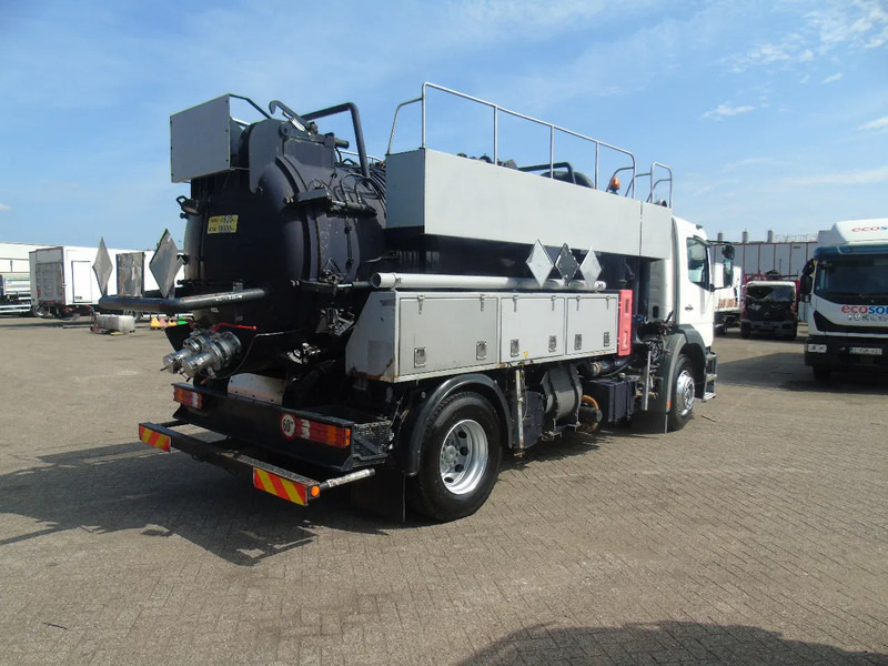 Mercedes-Benz Atego 1923 + 8.800 liter INOX + complete pump/tipper/functional + EURO 2 - 진공 흡입 트럭 : 사진 5 Mercedes-Benz Atego 1923 + 8.800 liter INOX + complete pump/tipper/functional + EURO 2 - 진공 흡입 트럭 : 사진 5