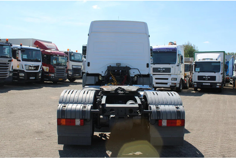 Mercedes-Benz Axor 1833 + manual + RETARDER! 122.939 km orginal! perfect condition + EURO 5 - 트랙터 유닛 : 사진 5 Mercedes-Benz Axor 1833 + manual + RETARDER! 122.939 km orginal! perfect condition + EURO 5 - 트랙터 유닛 : 사진 5