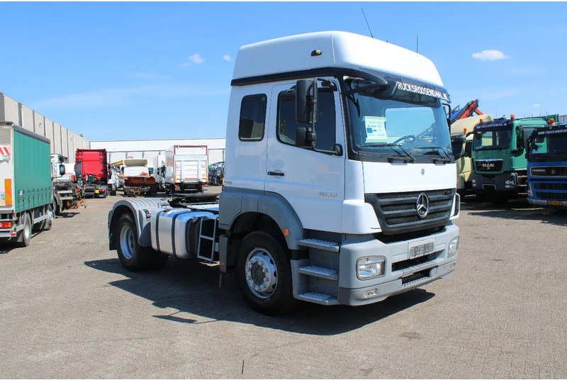 Mercedes-Benz Axor 1833 + manual + RETARDER! 122.939 km orginal! perfect condition + EURO 5 - 트랙터 유닛 : 사진 4 Mercedes-Benz Axor 1833 + manual + RETARDER! 122.939 km orginal! perfect condition + EURO 5 - 트랙터 유닛 : 사진 4