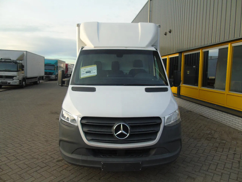 Mercedes-Benz Sprinter 314 + lift - 박스 밴 : 사진 2 Mercedes-Benz Sprinter 314 + lift - 박스 밴 : 사진 2