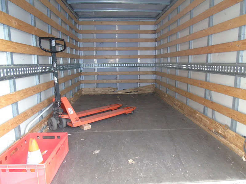 Mercedes-Benz Sprinter 314 + lift - 박스 밴 : 사진 4 Mercedes-Benz Sprinter 314 + lift - 박스 밴 : 사진 4