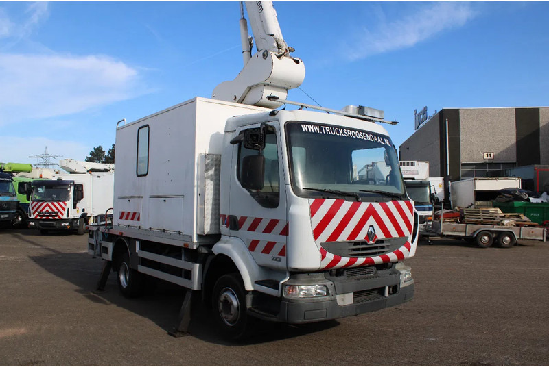 Renault Midlum 220 + manual + 16 meter - 트럭 : 사진 5 Renault Midlum 220 + manual + 16 meter - 트럭 : 사진 5