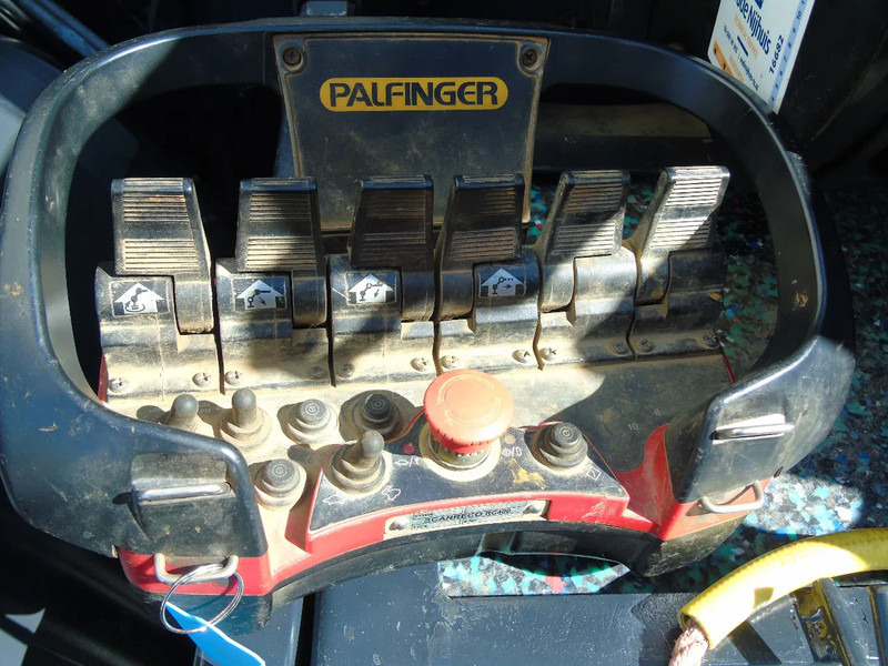 Scania P 380 + PALFINGER PK18.500 5x EXTENTION + 6X2 + STEERING AXLE + REMOTE - 크레인 트럭 : 사진 5 Scania P 380 + PALFINGER PK18.500 5x EXTENTION + 6X2 + STEERING AXLE + REMOTE - 크레인 트럭 : 사진 5