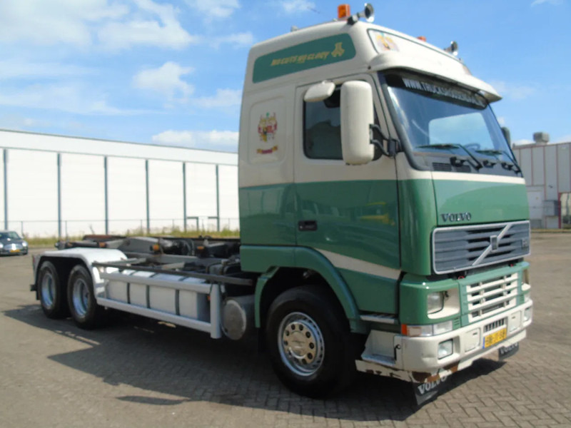 Volvo FH 12.420 + 6X2 + EURO 2 + MANUAL - 케이블 시스템 트럭 : 사진 4 Volvo FH 12.420 + 6X2 + EURO 2 + MANUAL - 케이블 시스템 트럭 : 사진 4