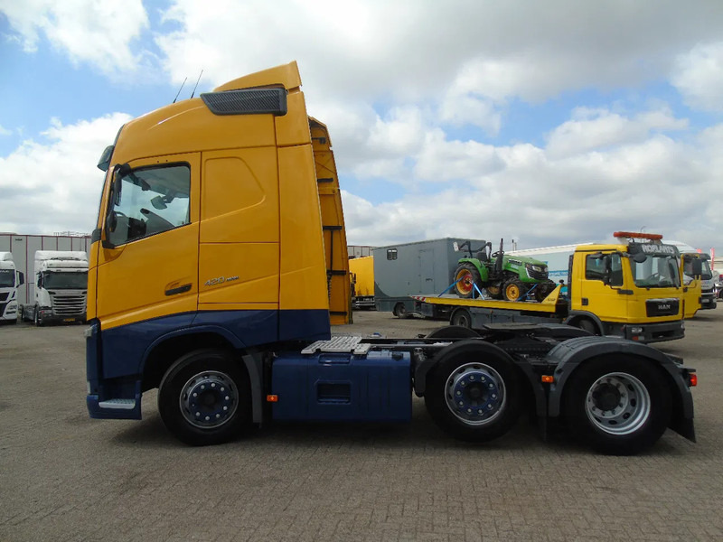Volvo FH 420 + 6X2 + EURO 6 - 트랙터 유닛 : 사진 2 Volvo FH 420 + 6X2 + EURO 6 - 트랙터 유닛 : 사진 2