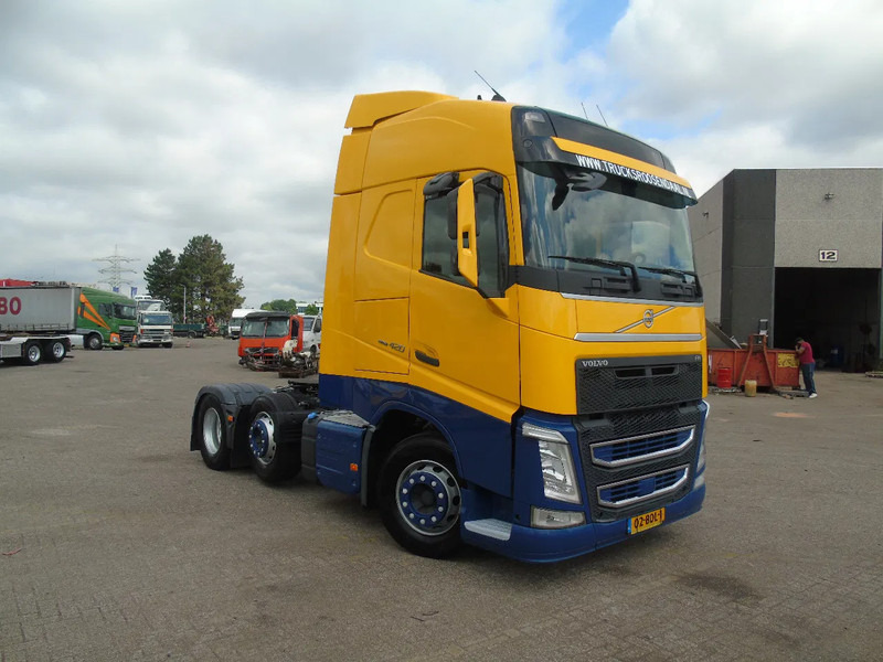 Volvo FH 420 + 6X2 + EURO 6 - 트랙터 유닛 : 사진 4 Volvo FH 420 + 6X2 + EURO 6 - 트랙터 유닛 : 사진 4