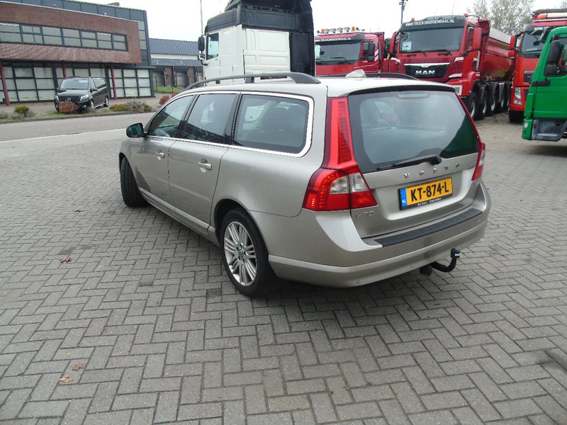 Volvo V70 + manual - 해치백 : 사진 4 Volvo V70 + manual - 해치백 : 사진 4