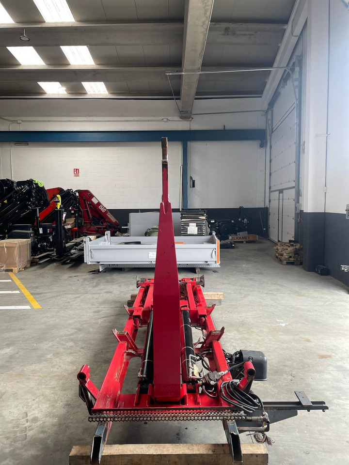 Multilift XR 10 S 36 - 자체 덤핑 호퍼 : 사진 4 Multilift XR 10 S 36 - 자체 덤핑 호퍼 : 사진 4