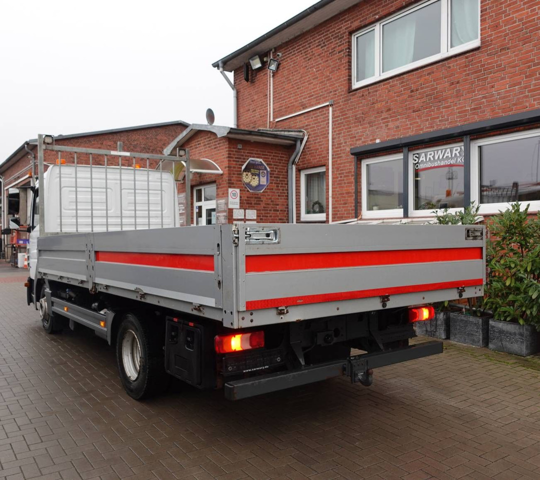 Mercedes-Benz Ateg0 821*Automatik*Tüv:04.2026*Pritsche*7080 mm - 플랫베드 밴 : 사진 4 Mercedes-Benz Ateg0 821*Automatik*Tüv:04.2026*Pritsche*7080 mm - 플랫베드 밴 : 사진 4