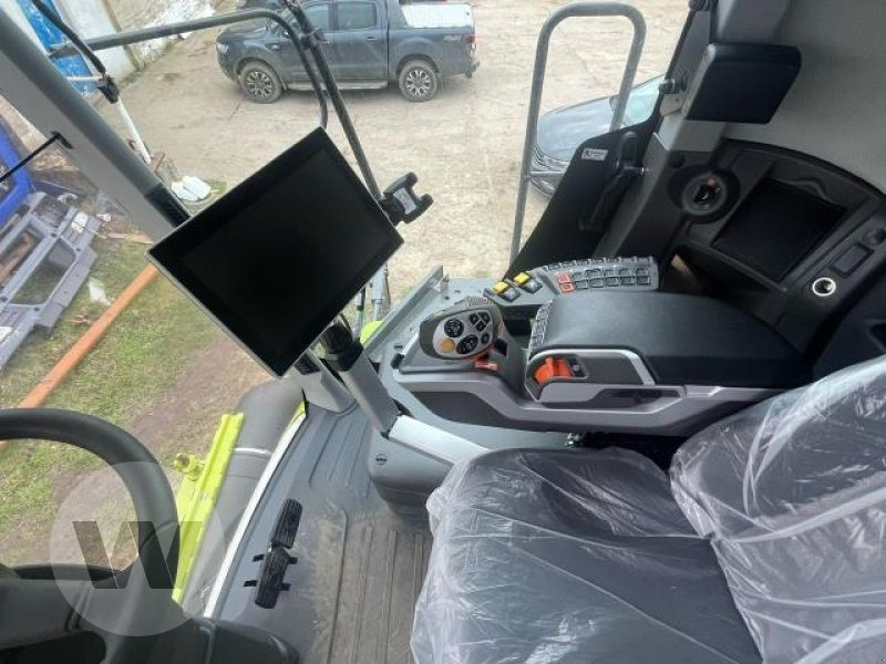 CLAAS Lexion 6800 TT - 목초수확기 : 사진 4 CLAAS Lexion 6800 TT - 목초수확기 : 사진 4