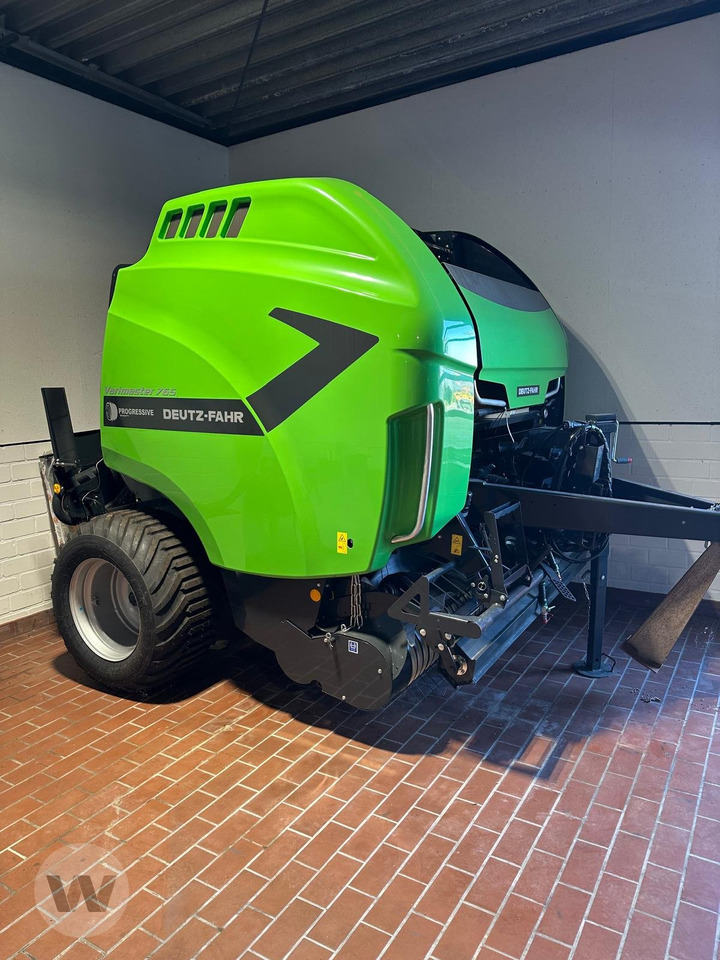 Deutz-Fahr VARIMASTER 765 - 원형 베일러 : 사진 2 Deutz-Fahr VARIMASTER 765 - 원형 베일러 : 사진 2