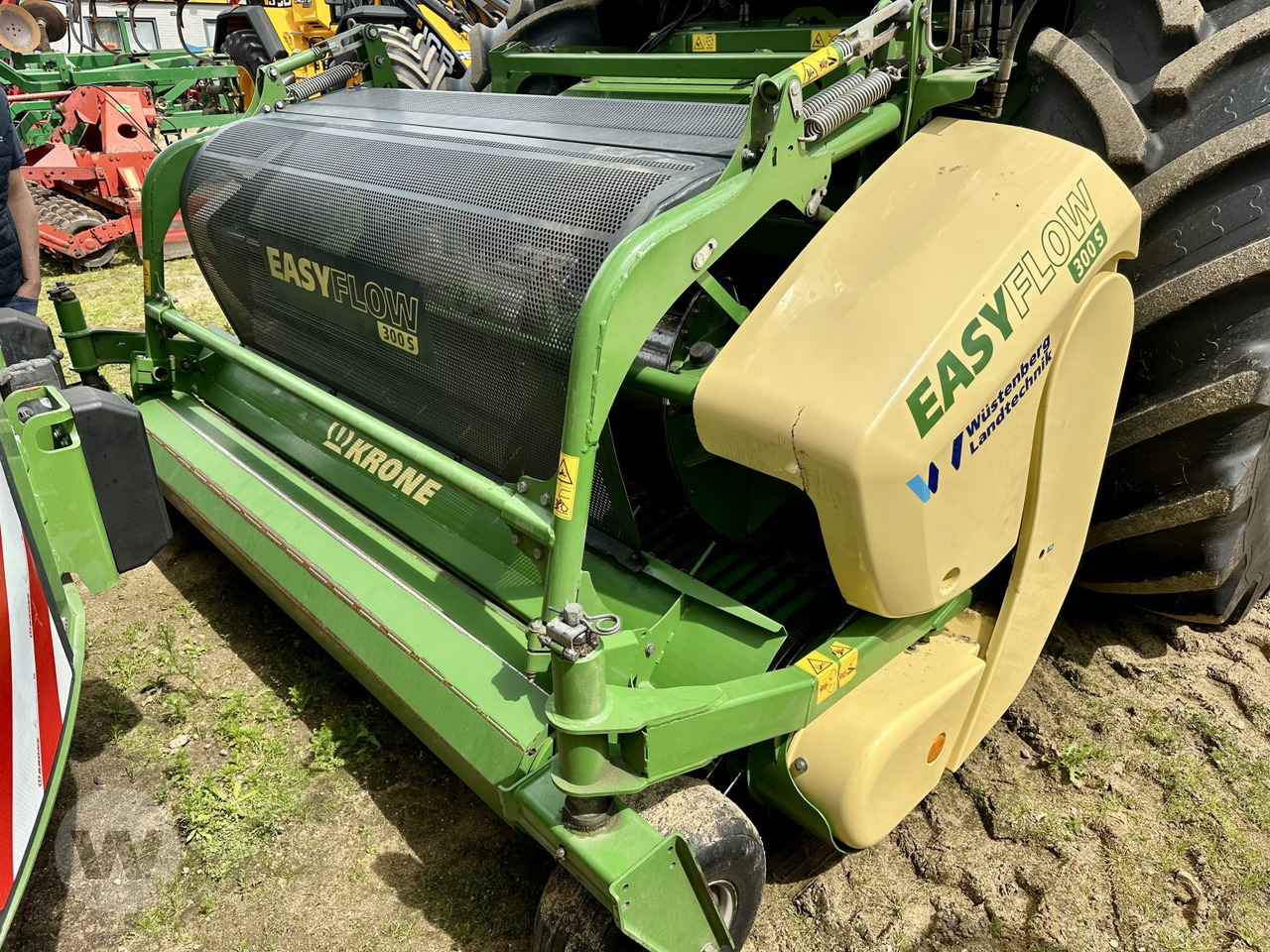 Krone Easy Flow 300 S - 콤바인 헤더 트레일러 : 사진 1 Krone Easy Flow 300 S - 콤바인 헤더 트레일러 : 사진 1