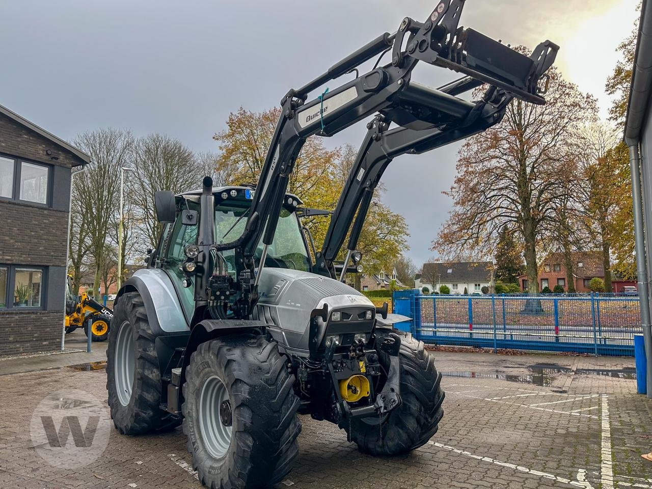 Lamborghini R 6.140.4 - 장궤형 트랙터 : 사진 2 Lamborghini R 6.140.4 - 장궤형 트랙터 : 사진 2