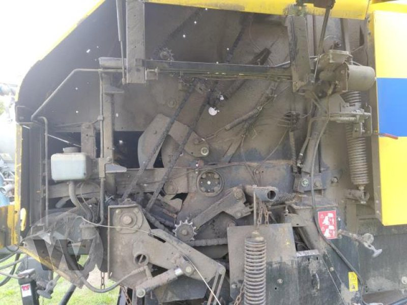 New Holland BR 750 - 원형 베일러 : 사진 2 New Holland BR 750 - 원형 베일러 : 사진 2