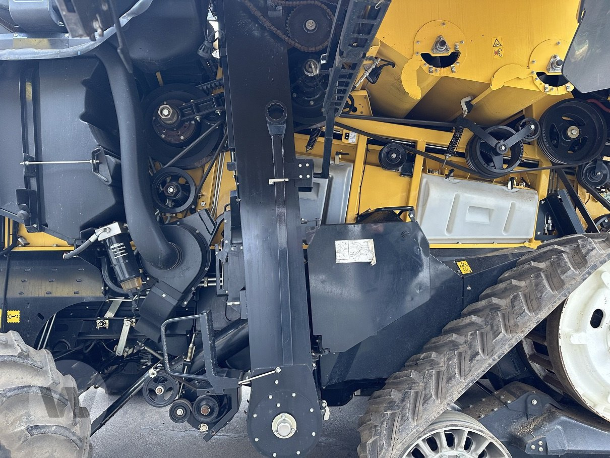 New Holland CR 8.90 - 목초수확기 : 사진 4 New Holland CR 8.90 - 목초수확기 : 사진 4