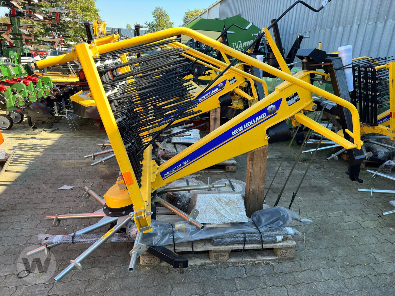 New Holland Prorotor 360 - 반전기/ 레이크 : 사진 2 New Holland Prorotor 360 - 반전기/ 레이크 : 사진 2