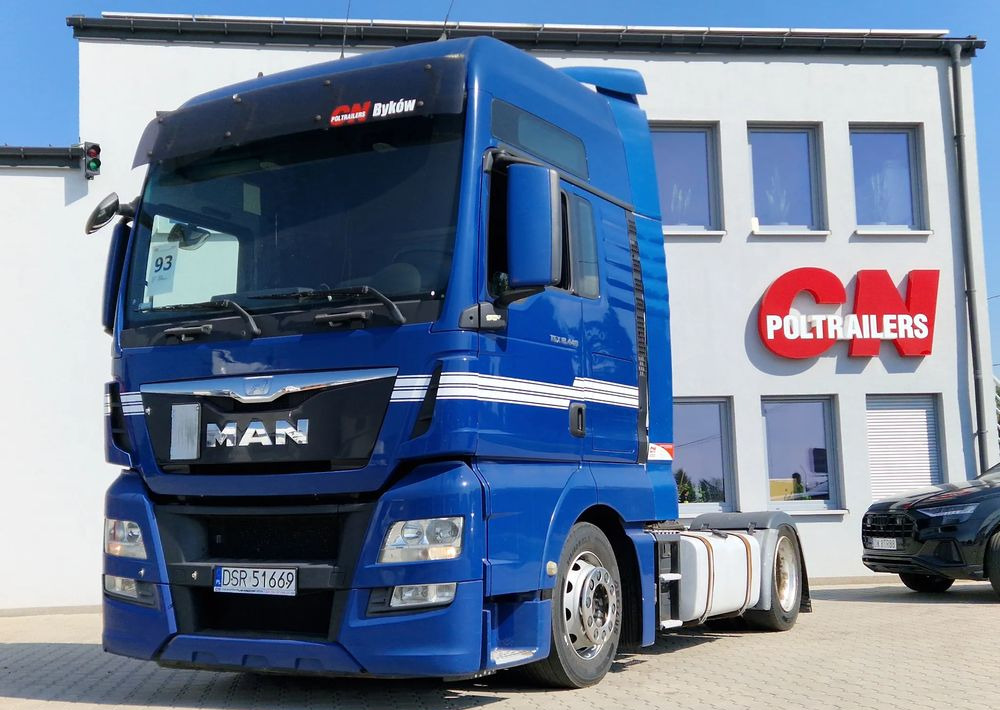 MAN TGX 18.440 LOWDECK - 트랙터 유닛 : 사진 1 MAN TGX 18.440 LOWDECK - 트랙터 유닛 : 사진 1