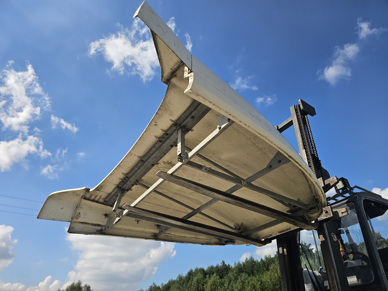 DAF XF105 SPACE CAB / ROOF SPOILER - 공기역학/ 스포일러 : 사진 5 DAF XF105 SPACE CAB / ROOF SPOILER - 공기역학/ 스포일러 : 사진 5