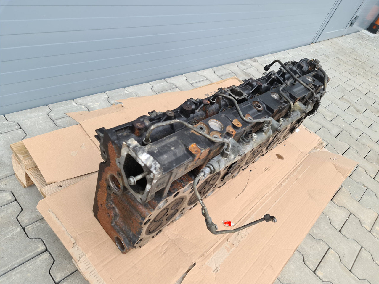 MAN TGX TGA / CYLINDER HEAD / D20 ENGINE / EURO 3 4 5 / WORLDWIDE DELIVERY - 실린더 헤드 : 사진 3 MAN TGX TGA / CYLINDER HEAD / D20 ENGINE / EURO 3 4 5 / WORLDWIDE DELIVERY - 실린더 헤드 : 사진 3