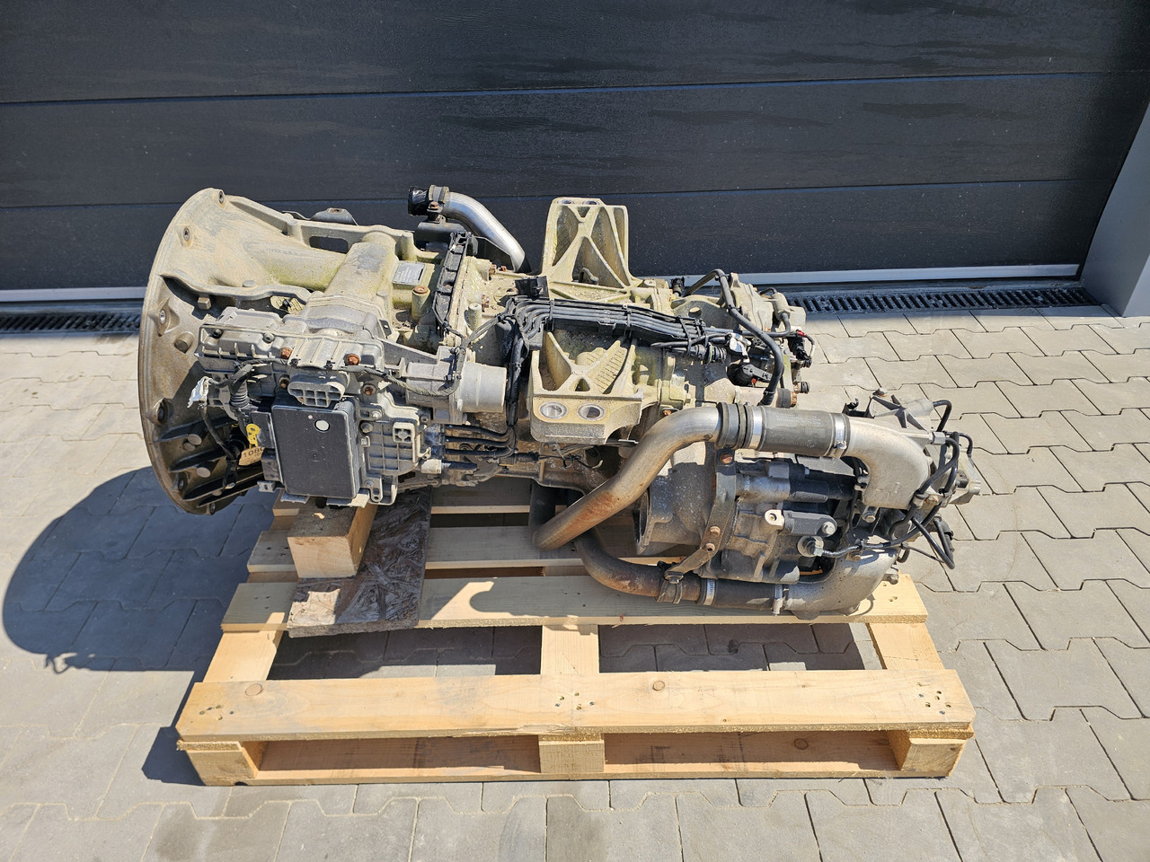 MERCEDES-BENZ ACTROS ANTOS / GEARBOX / G211-12 / RETARDER / WORLDWIDE DELIVERY - 기어박스 : 사진 2 MERCEDES-BENZ ACTROS ANTOS / GEARBOX / G211-12 / RETARDER / WORLDWIDE DELIVERY - 기어박스 : 사진 2