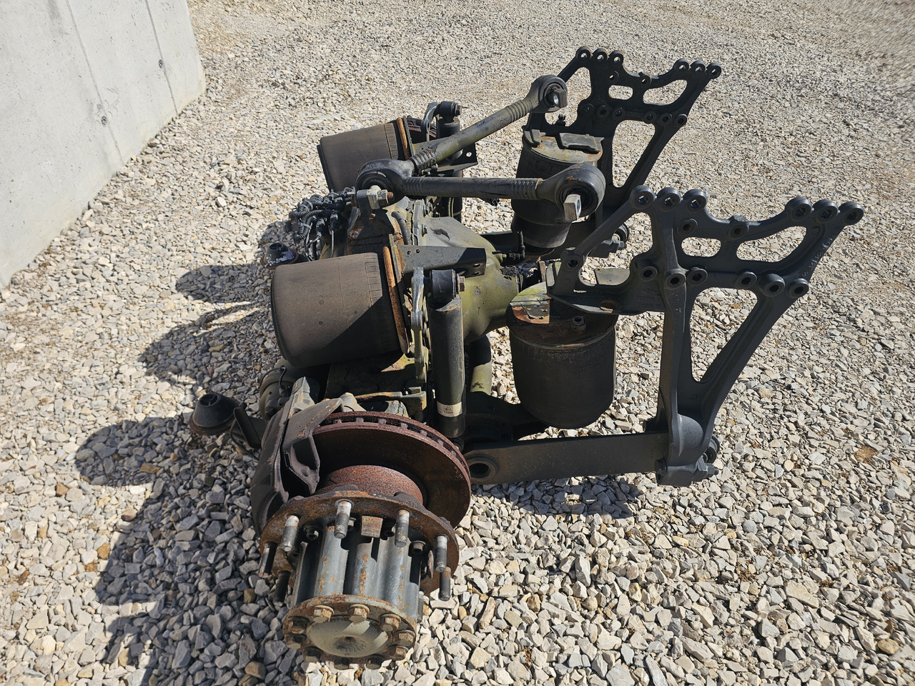 MERCEDES-BENZ ACTROS MP4 / COMPLETE REAR AXLE / R440 /RATIO: 2.733 - 뒷 차축 : 사진 2 MERCEDES-BENZ ACTROS MP4 / COMPLETE REAR AXLE / R440 /RATIO: 2.733 - 뒷 차축 : 사진 2