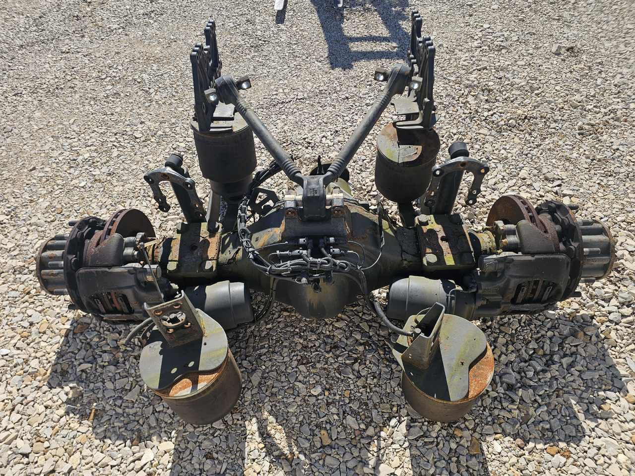 MERCEDES-BENZ ACTROS MP4 / COMPLETE REAR AXLE / R440 /RATIO: 2.733 - 뒷 차축 : 사진 5 MERCEDES-BENZ ACTROS MP4 / COMPLETE REAR AXLE / R440 /RATIO: 2.733 - 뒷 차축 : 사진 5