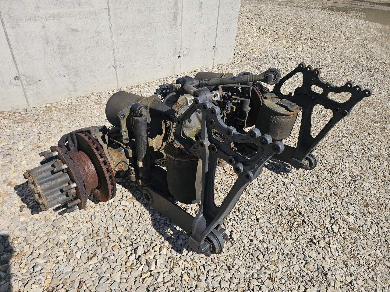 MERCEDES-BENZ ACTROS MP4 / COMPLETE REAR AXLE / R440 /RATIO: 2.733 - 뒷 차축 : 사진 4 MERCEDES-BENZ ACTROS MP4 / COMPLETE REAR AXLE / R440 /RATIO: 2.733 - 뒷 차축 : 사진 4