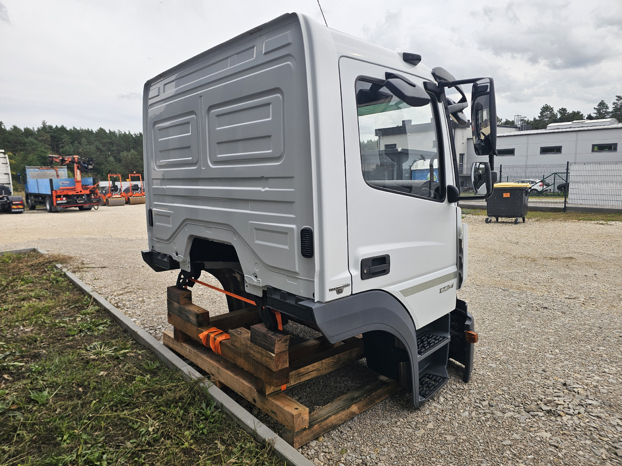 MERCEDES-BENZ ATEGO EURO 6 / COMPLETE CABINE - 운전실 : 사진 5 MERCEDES-BENZ ATEGO EURO 6 / COMPLETE CABINE - 운전실 : 사진 5