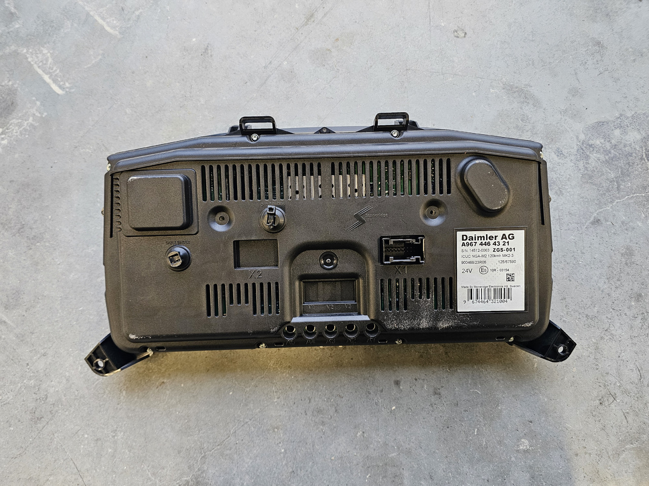 MERCEDES-BENZ ATEGO EURO 6 / DASHBOARD COUNTER / A9674464321 ZGS-001 - 예비 부속 : 사진 3 MERCEDES-BENZ ATEGO EURO 6 / DASHBOARD COUNTER / A9674464321 ZGS-001 - 예비 부속 : 사진 3