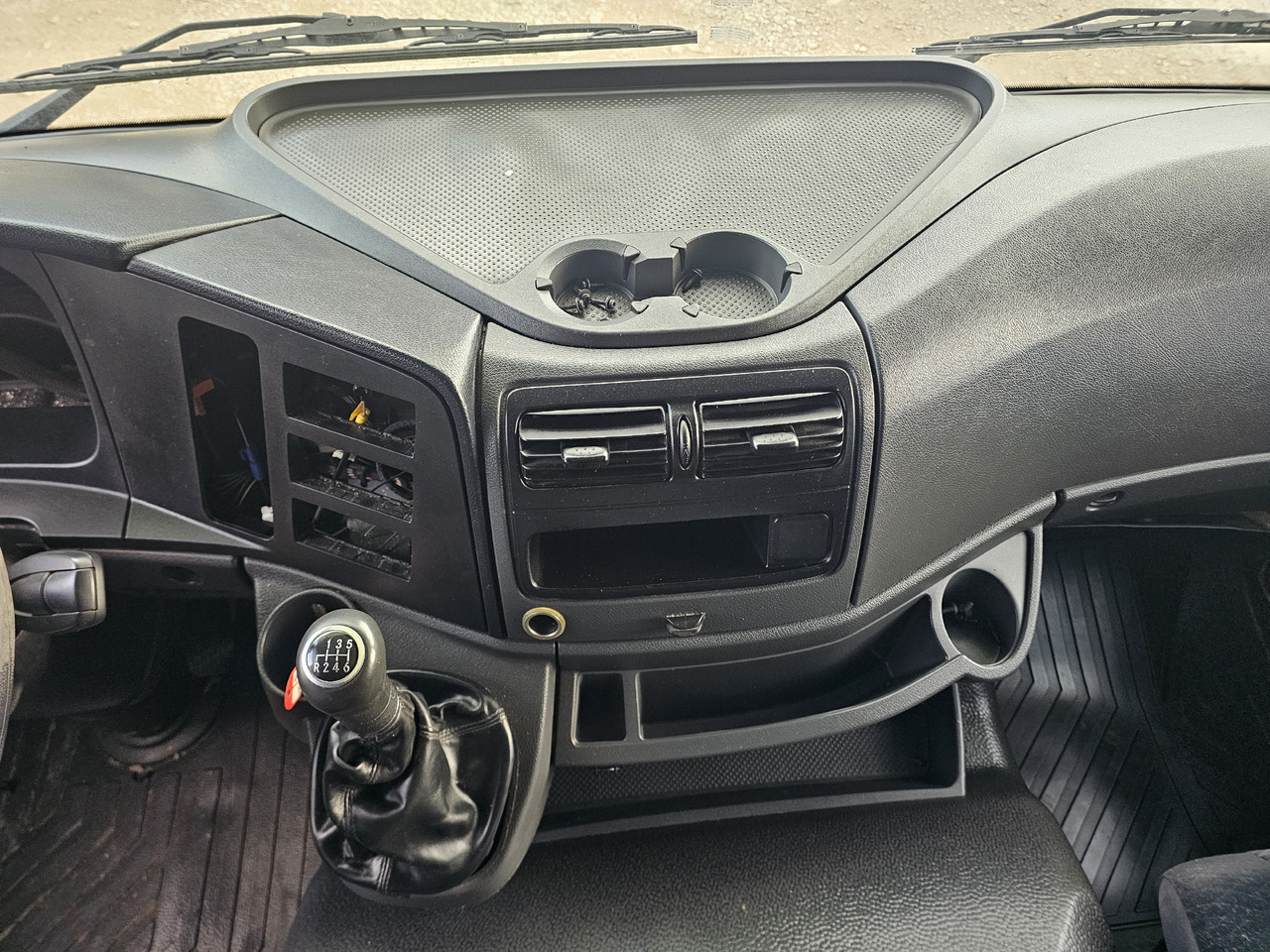 MERCEDES-BENZ ATEGO MP4 EURO 6 / DASHBOARD - RHD to LHD SWITCH SET - 대시보드 : 사진 4 MERCEDES-BENZ ATEGO MP4 EURO 6 / DASHBOARD - RHD to LHD SWITCH SET - 대시보드 : 사진 4