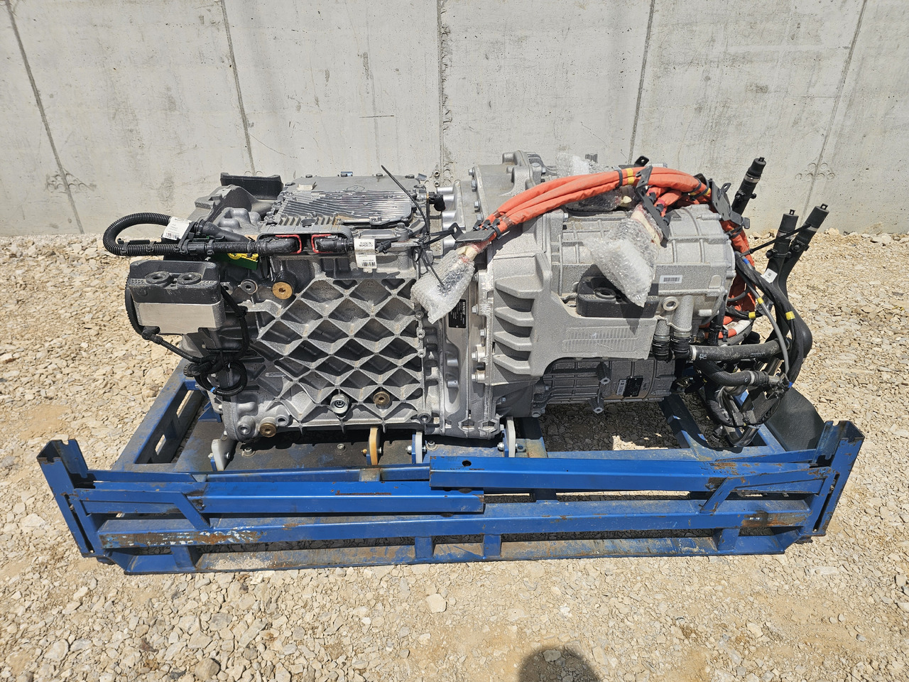 RENAULT ELECTRIC ENGINE / EPT2412 / NEM3 / T E-TECH C-ETECH - 엔진 : 사진 1 RENAULT ELECTRIC ENGINE / EPT2412 / NEM3 / T E-TECH C-ETECH - 엔진 : 사진 1