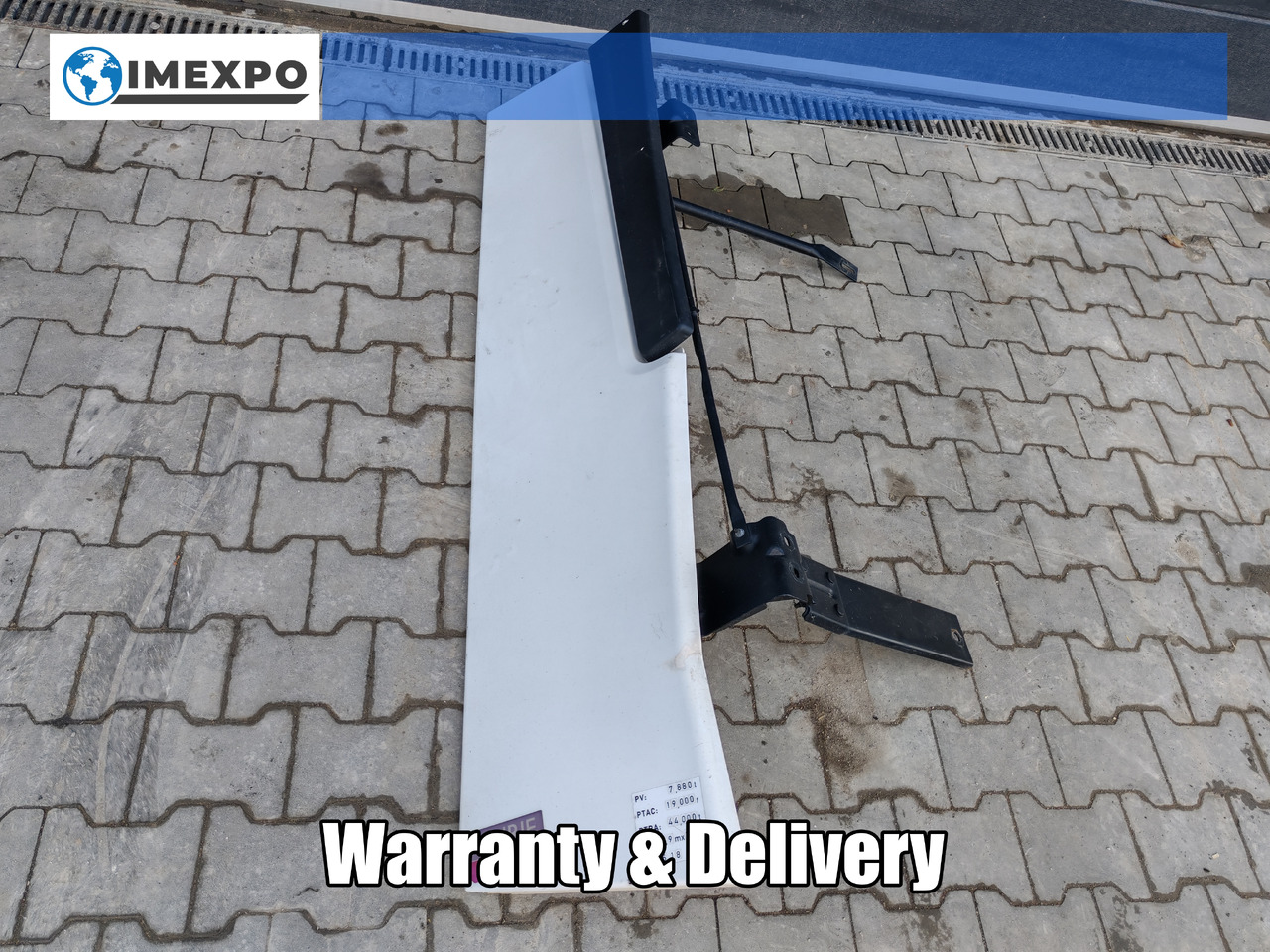 RENAULT RANGE T EURO 6 / HIGH CAB / RIGHT SPOILER - 공기역학/ 스포일러 : 사진 1 RENAULT RANGE T EURO 6 / HIGH CAB / RIGHT SPOILER - 공기역학/ 스포일러 : 사진 1