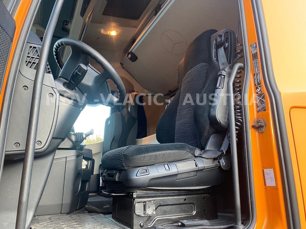 Mercedes-Benz 2542 - 컨테이너 운반 장치/ 스와프 보디 트럭 : 사진 4 Mercedes-Benz 2542 - 컨테이너 운반 장치/ 스와프 보디 트럭 : 사진 4