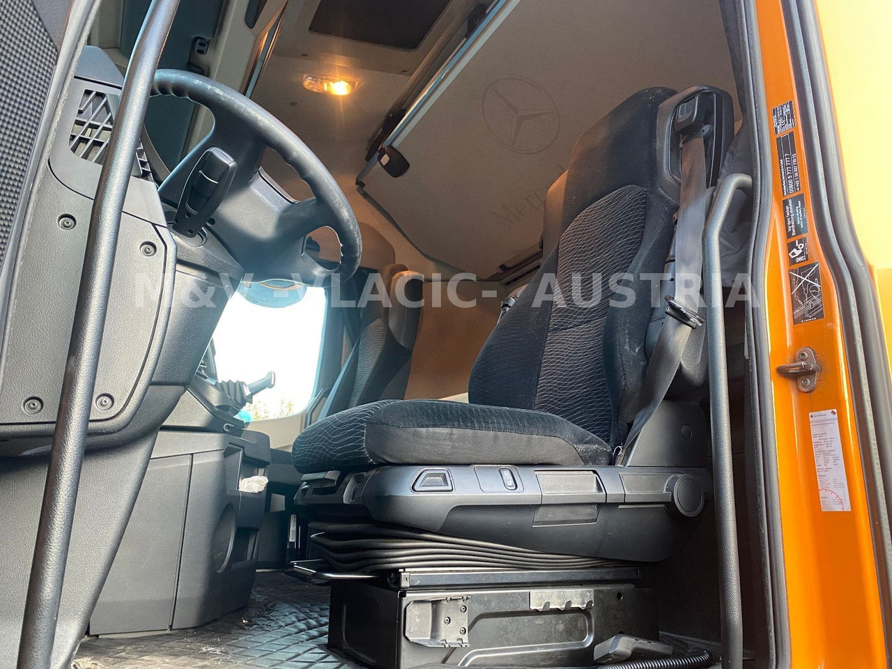 Mercedes-Benz 2542 - 컨테이너 운반 장치/ 스와프 보디 트럭 : 사진 4 Mercedes-Benz 2542 - 컨테이너 운반 장치/ 스와프 보디 트럭 : 사진 4