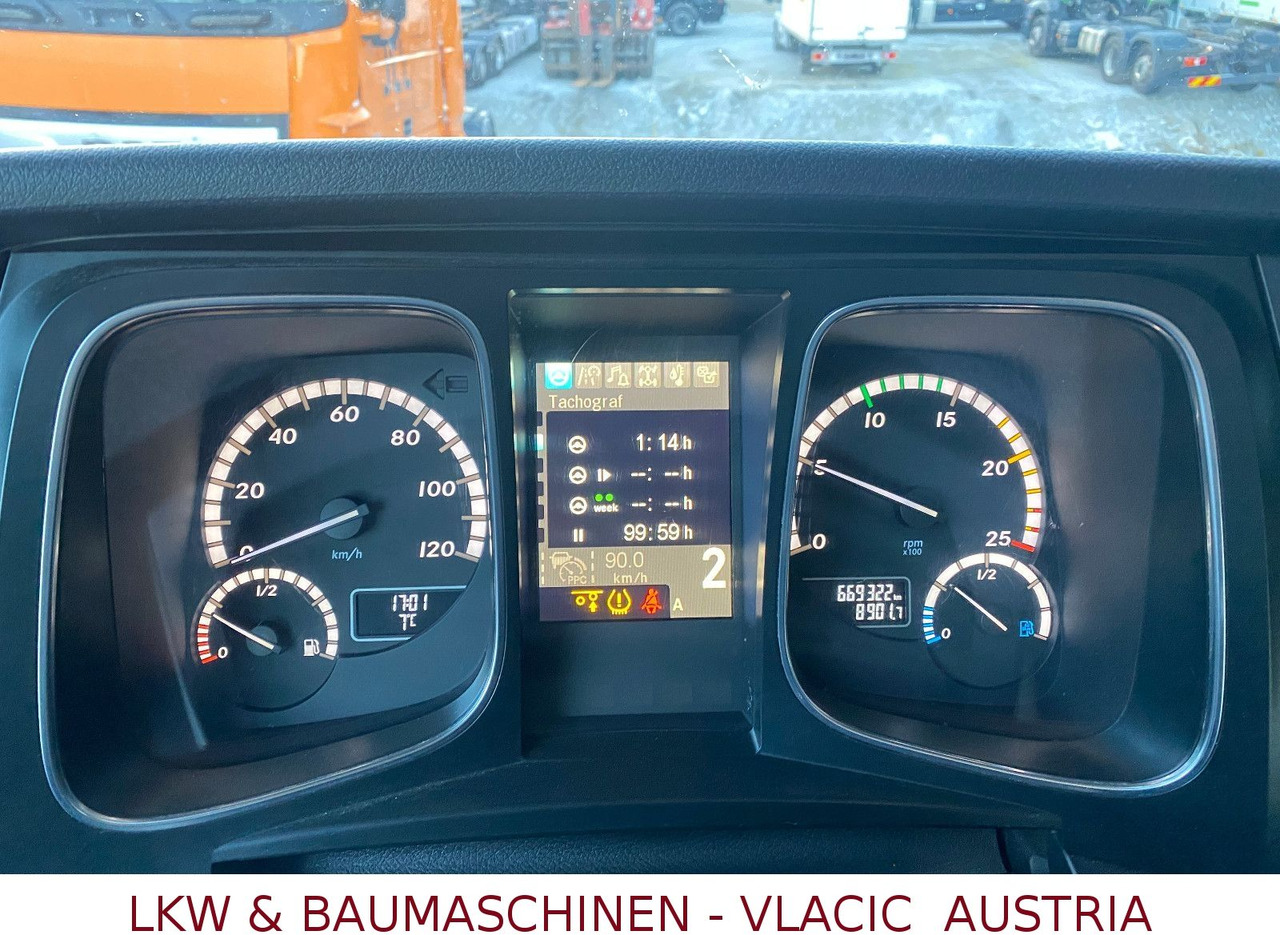 Mercedes-Benz Actros 963-0-C - 유조트럭 : 사진 5 Mercedes-Benz Actros 963-0-C - 유조트럭 : 사진 5