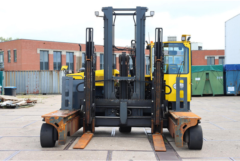 Combilift C12000 - 사이드 로더 : 사진 3 Combilift C12000 - 사이드 로더 : 사진 3