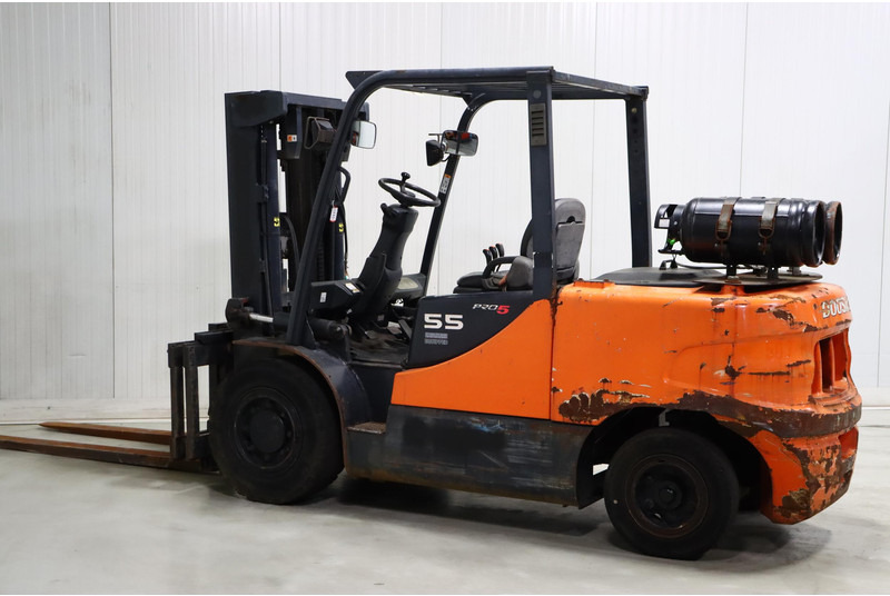 Doosan G55C-5 - LPG 지게차 : 사진 5 Doosan G55C-5 - LPG 지게차 : 사진 5