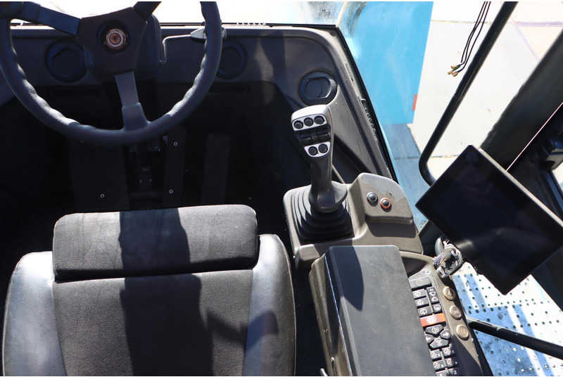 리치 스태커 KONECRANES 4531TC5 : 사진 15
