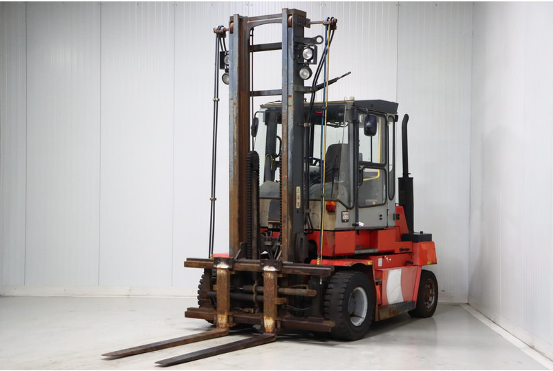 Kalmar DCD70-6 - 디젤 지게차 : 사진 3 Kalmar DCD70-6 - 디젤 지게차 : 사진 3