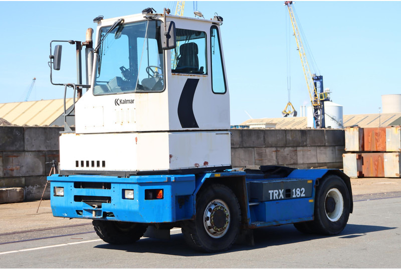 Kalmar TRX182A - 터미널 트랙터 : 사진 3 Kalmar TRX182A - 터미널 트랙터 : 사진 3