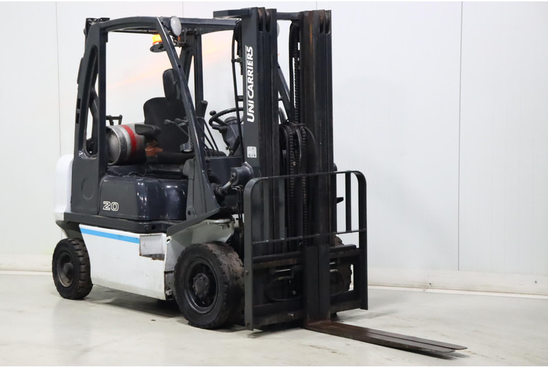 Nissan U1D2A20LQ - LPG 지게차 : 사진 1 Nissan U1D2A20LQ - LPG 지게차 : 사진 1
